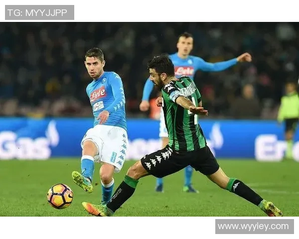 马超俊足球的崛起与发展探索青年球员的成长之路